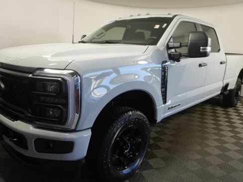 Used 2025 Ford F350 XL w/ STX Appearance Package AWD/4WD image 7