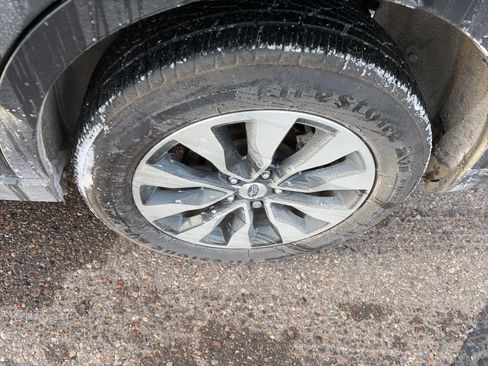 Used 2024 Subaru Outback Touring XT image 7