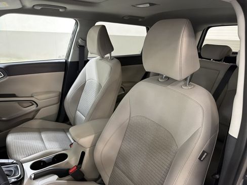 Used 2023 Kia Soul EX FWD image 13