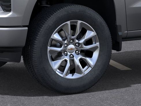 New 2026 Chevrolet Silverado 1500 Custom AWD/4WD image 9