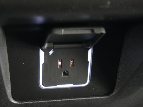 New 2026 Chevrolet Tahoe LS image 40