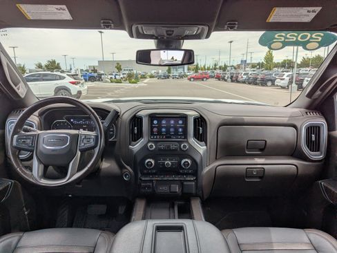 Certified 2022 GMC Sierra 1500 Denali w/ Driver Alert Package II AWD/4WD image 28