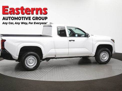 Used 2025 Toyota Tacoma SR RWD image 39