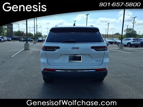 Used 2024 Jeep Grand Cherokee L Limited RWD image 4