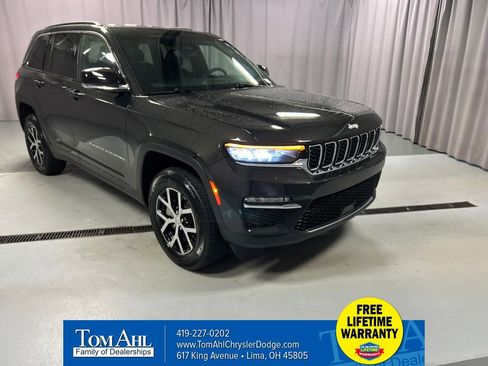 Used 2024 Jeep Grand Cherokee Limited w/ Trailer Tow Package image 1