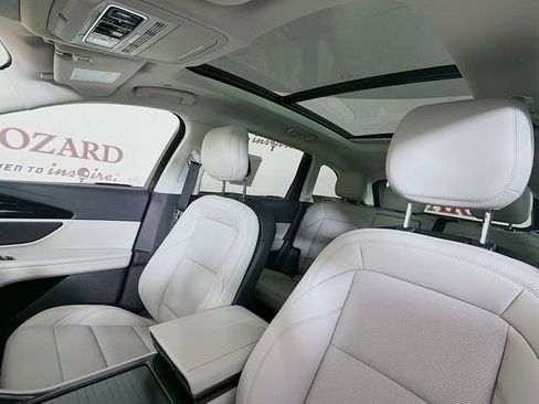 New 2026 Lincoln Nautilus Premier w/ Equipment Group 102A AWD/4WD image 23