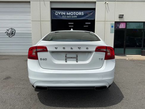 Used 2015 Volvo S60 T5 FWD image 14