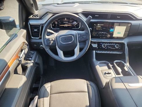New 2026 GMC Sierra 2500 Denali w/ Denali Reserve Package AWD/4WD image 7