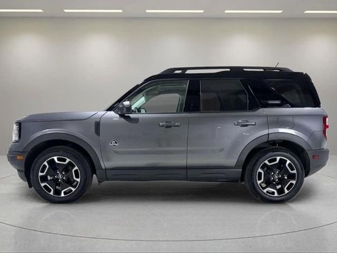 Used 2023 Ford Bronco Sport Outer Banks w/ Tech Package AWD/4WD image 18