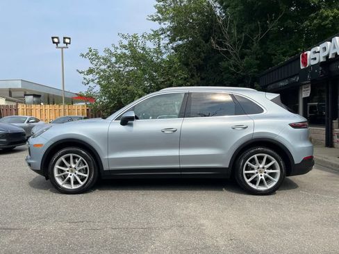 Used 2020 Porsche Cayenne AWD/4WD image 4