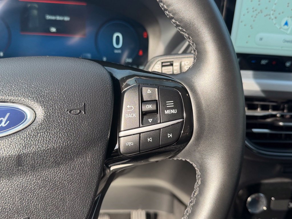 Certified 2025 Ford Escape Platinum AWD/4WD image 28