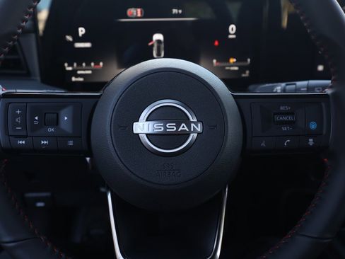 New 2026 Nissan Kicks SR image 25