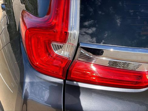 Used 2017 Honda CR-V Touring image 28