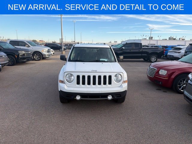 Used 2016 Jeep Patriot High Altitude AWD/4WD image 11
