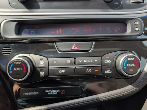 Used 2015 Kia Optima EX w/ EX Premium Package image 15