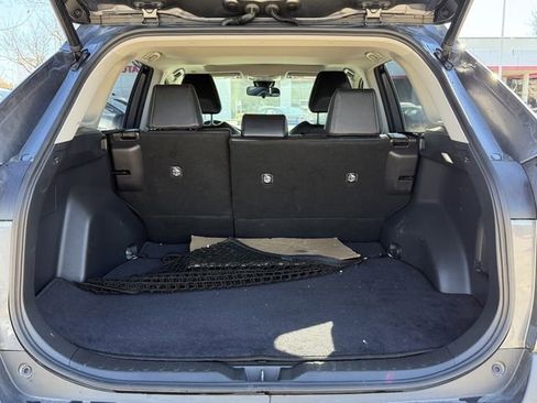 Used 2023 Toyota RAV4 XLE Premium image 30