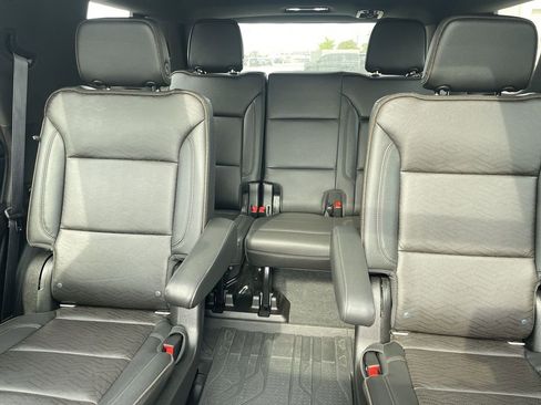 Used 2021 Chevrolet Tahoe High Country w/ Premium Package AWD/4WD image 28