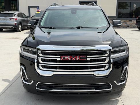 Used 2021 GMC Acadia SLT w/ LPO, Floor Liner Package AWD/4WD image 3
