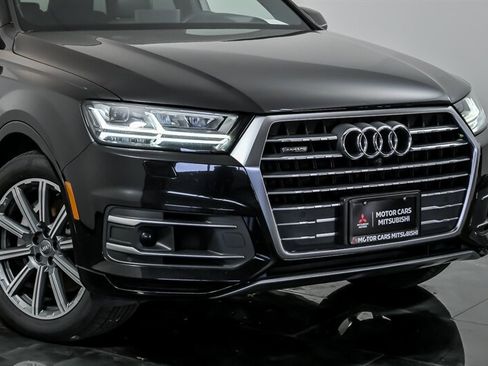 Used 2018 Audi Q7 3.0T Prestige w/ Prestige Package AWD/4WD image 2