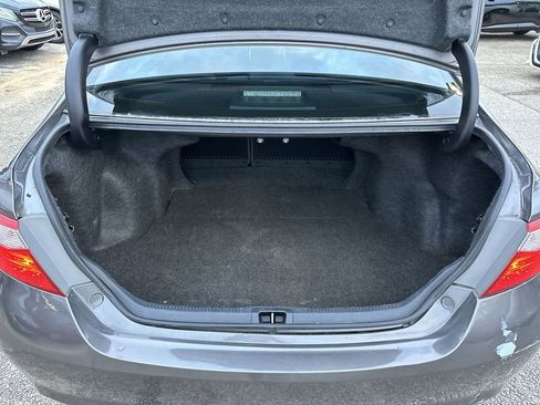 Used 2016 Toyota Camry LE image 22