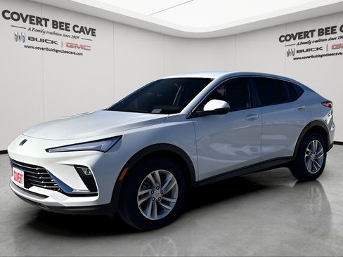 New 2026 Buick Envista Preferred image 3