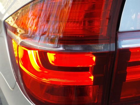 Used 2012 BMW X5 xDrive35d image 26