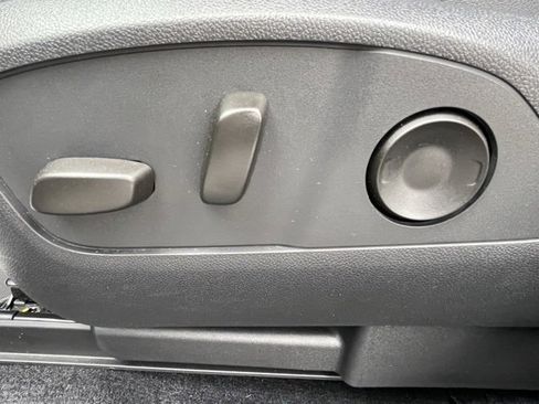 Certified 2024 Chevrolet Blazer EV RS image 26