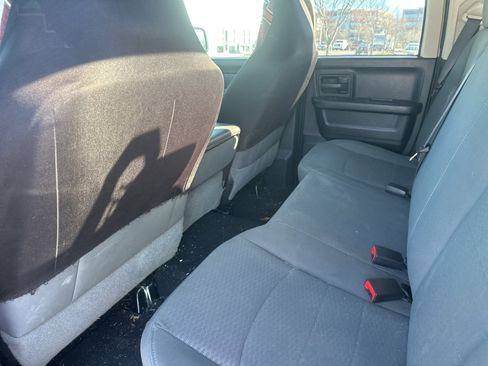 Used 2015 RAM 1500 Express image 12