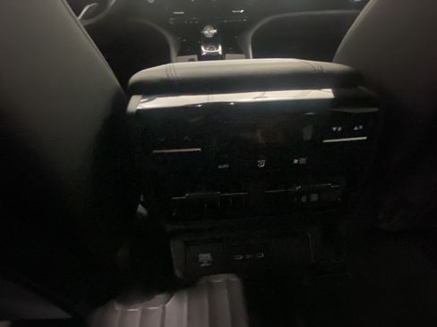 Used 2026 Acura MDX FWD image 15