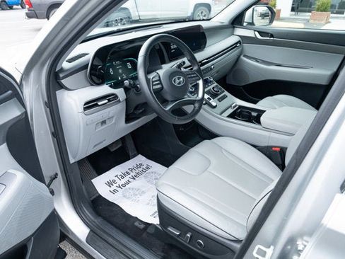 Used 2024 Hyundai Palisade SEL image 14