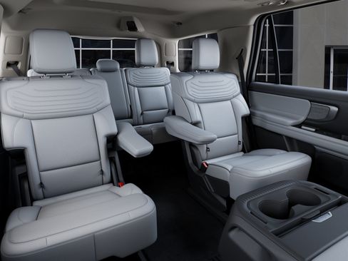 New 2027 Ford Expedition Platinum w/ Platinum Ultimate Package AWD/4WD image 11