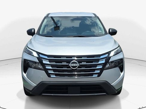 Used 2024 Nissan Rogue S FWD image 6