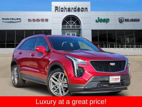 Used 2023 Cadillac XT4 Sport w/ Cold Weather Package FWD image 1