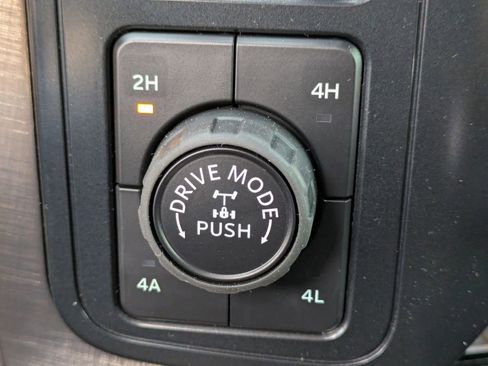 New 2026 Ford F150 King Ranch w/ Equipment Group 601A High image 28