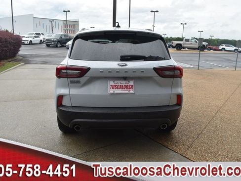 Used 2025 Ford Escape ST-Line w/ Tech Pack #1 FWD image 8