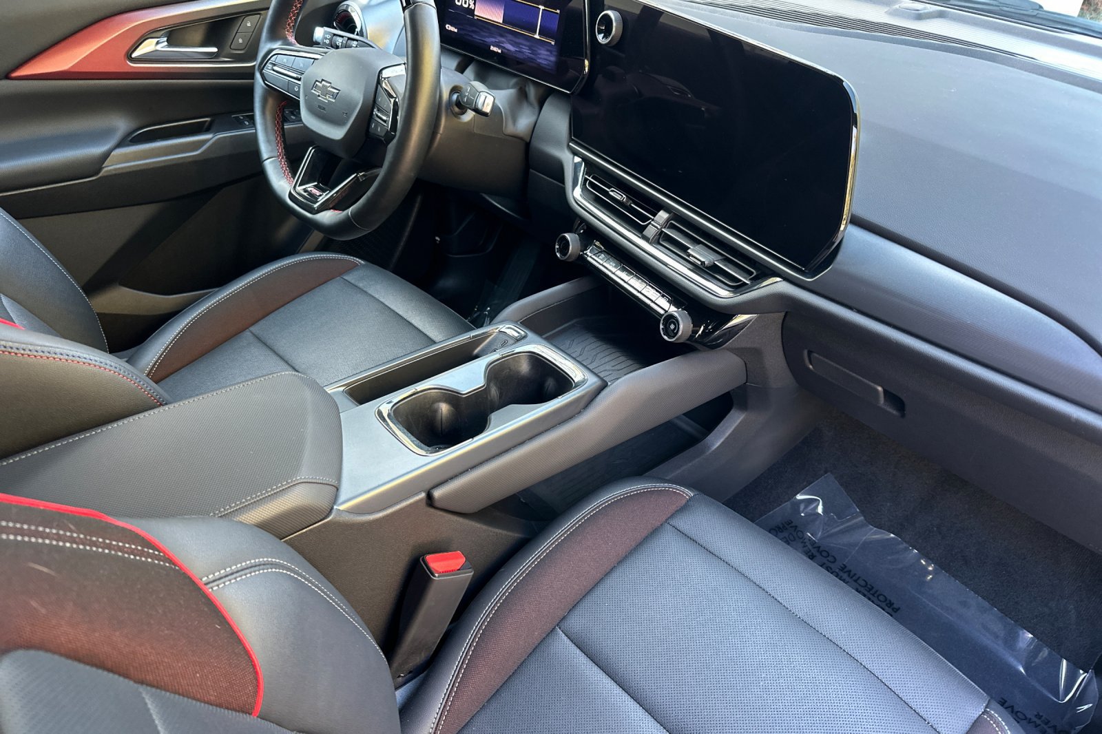 Used 2024 Chevrolet Equinox EV RS AWD/4WD image 19