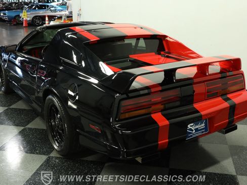 Used 1989 Pontiac Firebird Trans Am RWD image 8