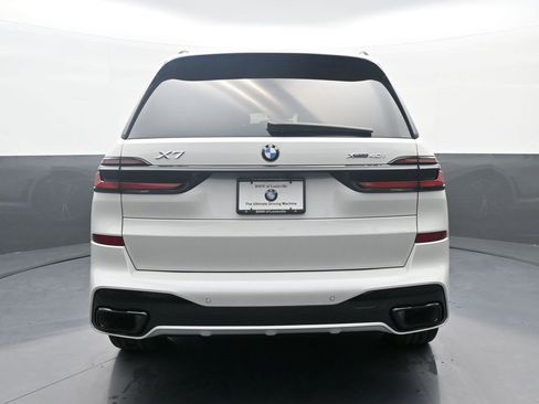 Used 2026 BMW X7 xDrive40i w/ M Sport Package image 6