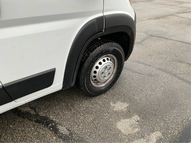 Used 2026 RAM ProMaster 2500 w/ Convenience Group FWD image 17