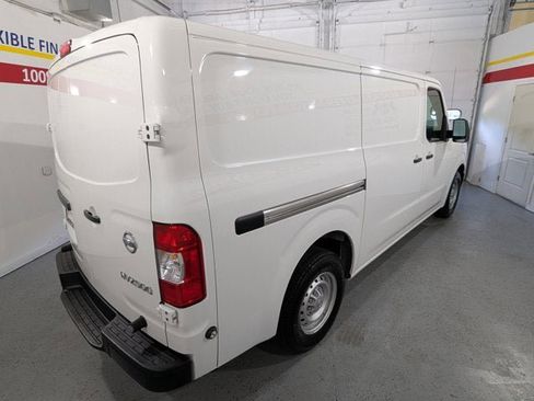 Used 2021 Nissan NV 2500 S image 7