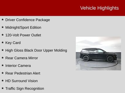 New 2027 Chevrolet Traverse LT w/ Midnight/Sport Edition