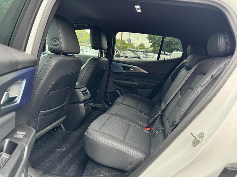 Used 2024 Chevrolet Equinox EV LT FWD image 10