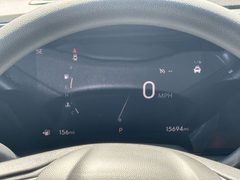 Used 2025 Buick Envista Preferred image 16