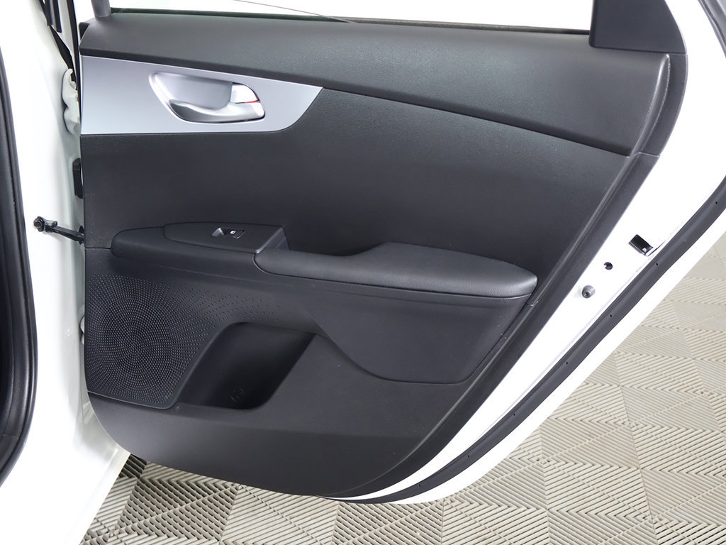 Used 2024 Kia Forte LXS w/ LXS Technology Package FWD image 23