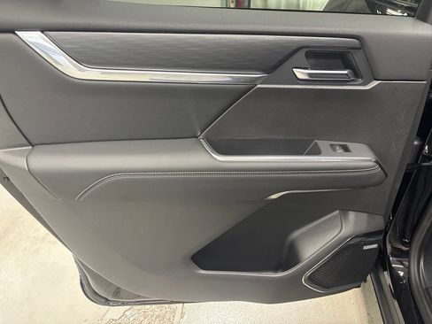 New 2027 GMC Acadia Elevation w/ Super Cruise Package AWD/4WD image 23