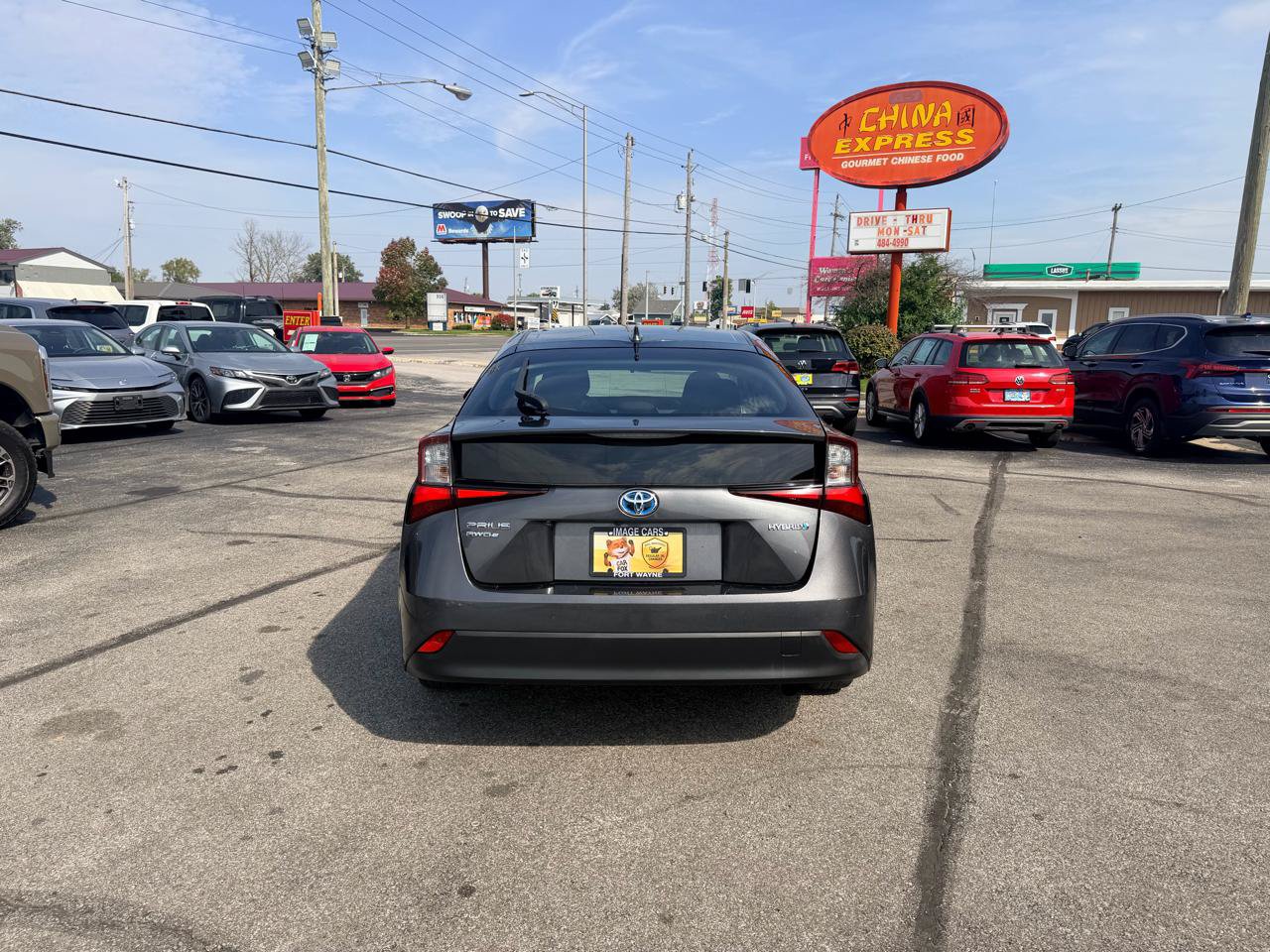 Used 2019 Toyota Prius LE AWD/4WD image 9