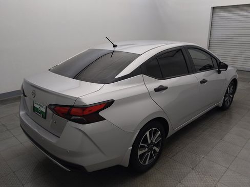 Used 2025 Nissan Versa S w/ S Plus Package FWD image 9