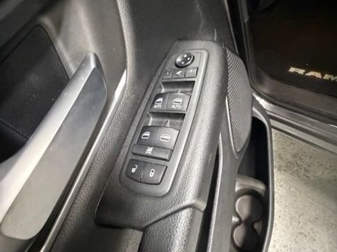 Used 2020 RAM 1500 Big Horn AWD/4WD image 22