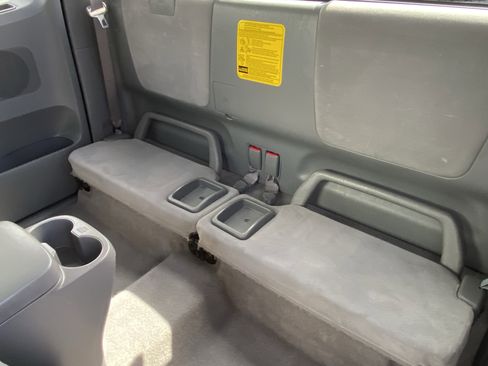 Used 2005 Toyota Tacoma PreRunner image 22