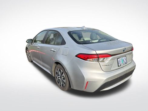 Used 2020 Toyota Corolla LE image 4